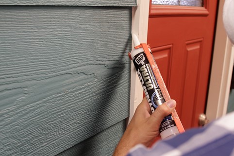 apply sealant to outside of house